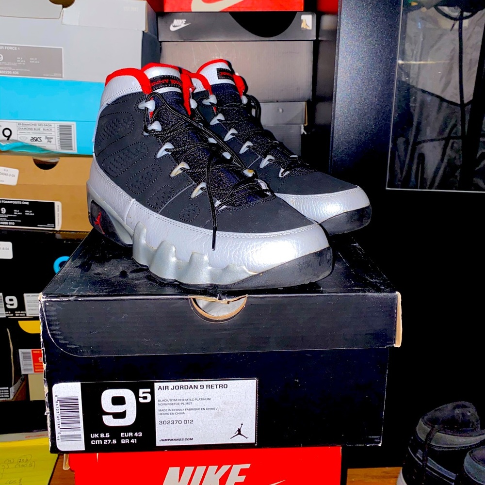 Air Jordan 9 RETRO